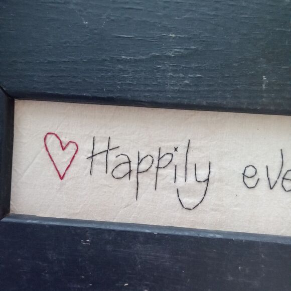 Happily‎ Ever After Heart Wood Frame Stitched Picture - Picture 2 of 7